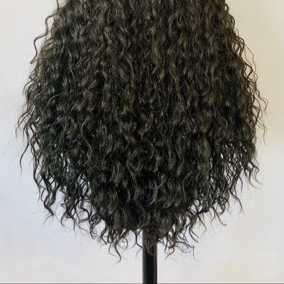 Gorgeous 13x4 Lace Front Black Synthetic Wig with Braided Side Part - Picture 11 of 12